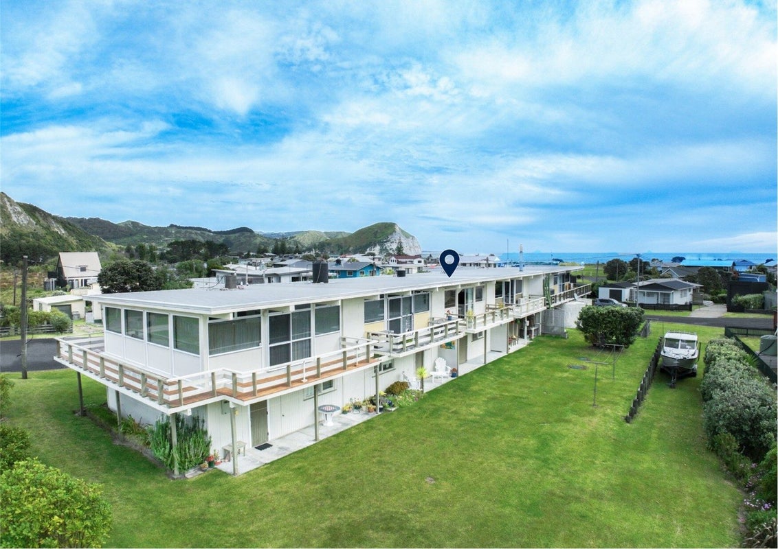 8D Koura Crescent, Mahia, Wairoa, Hawke's Bay - Carousel 1