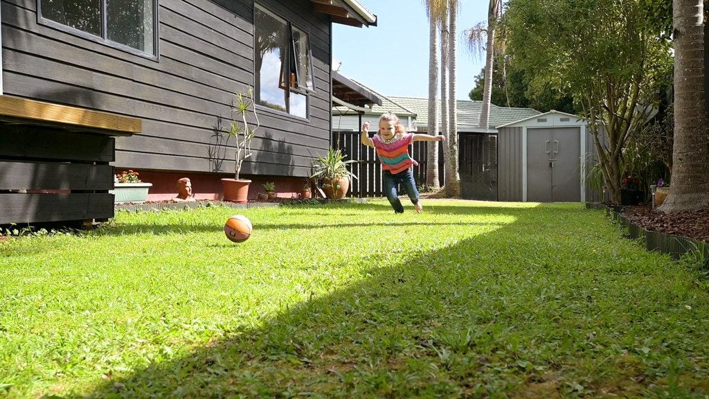 1/7 Forest Hill Road, Henderson, Auckland - Carousel 1