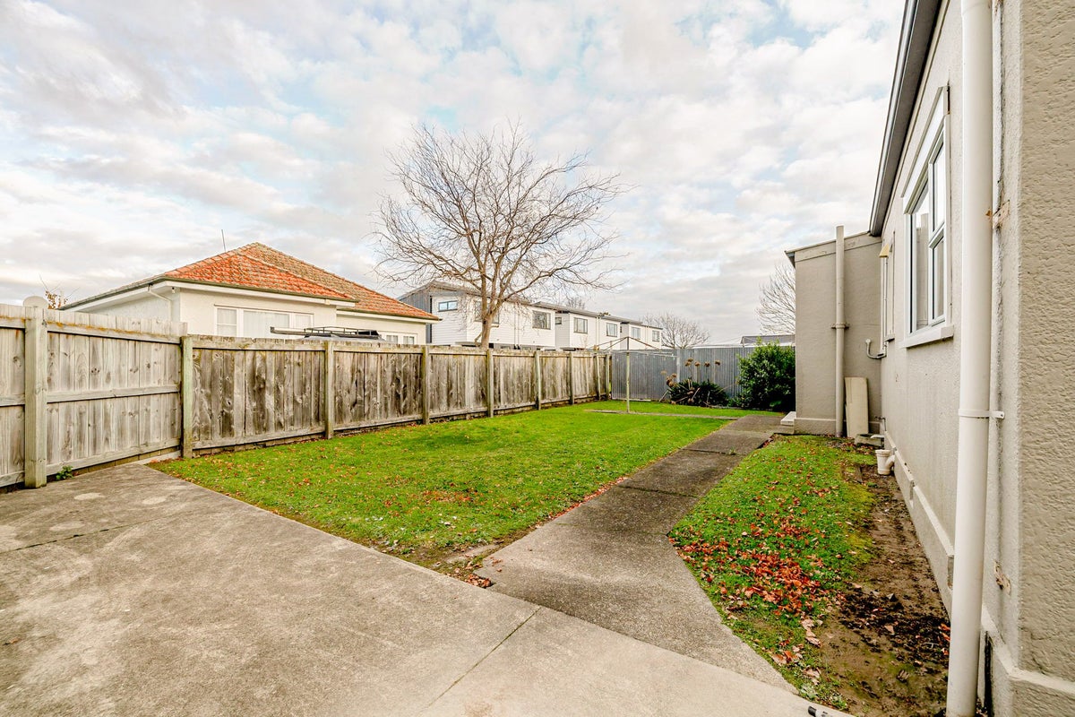 14 Joseph Street, West End, Palmerston North - Carousel 13