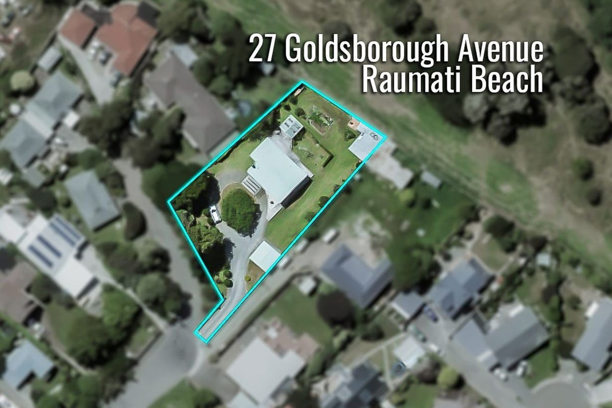 27 Goldsborough Avenue, Raumati Beach, Paraparaumu - Carousel 26