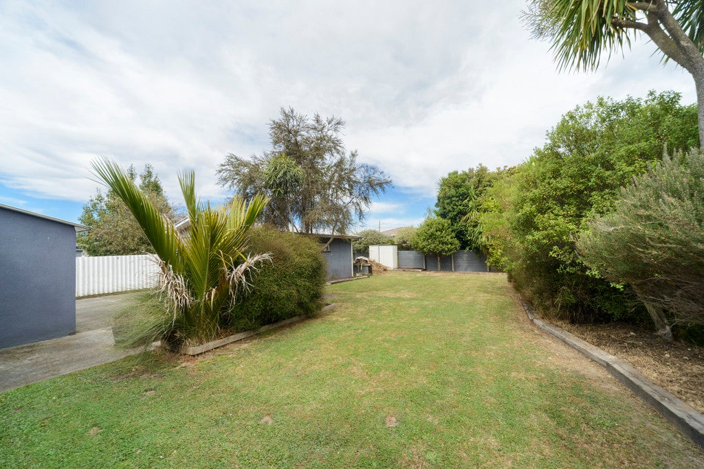 8 London Terrace, Awapuni, Palmerston North - Carousel 15