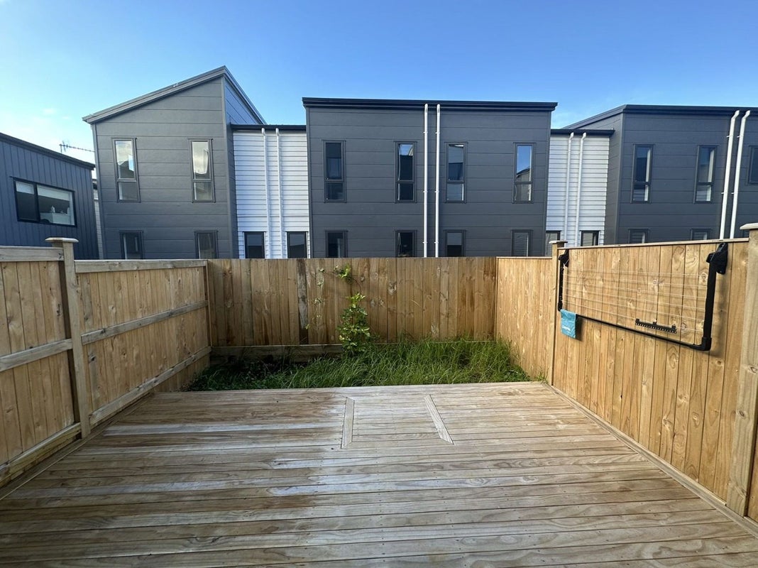 38A Westgate Drive, Westgate, Auckland - Carousel 13