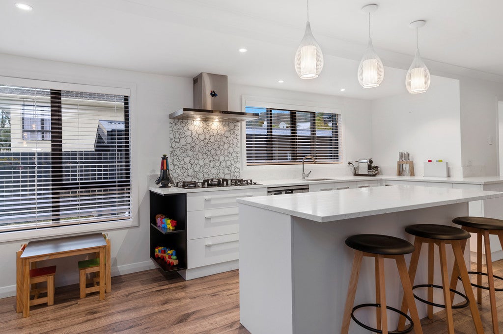 7 Fairley Road, Lynmore, Rotorua - Carousel 2