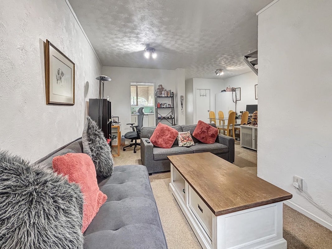 7/3 Glen Road, Browns Bay, Auckland - Carousel 2