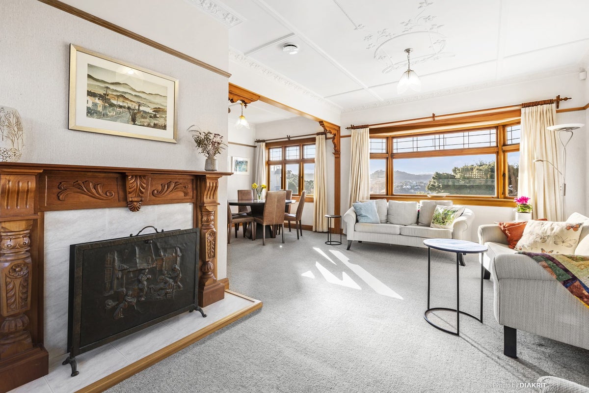 2 Bruce Avenue, Brooklyn, Wellington - Carousel 2