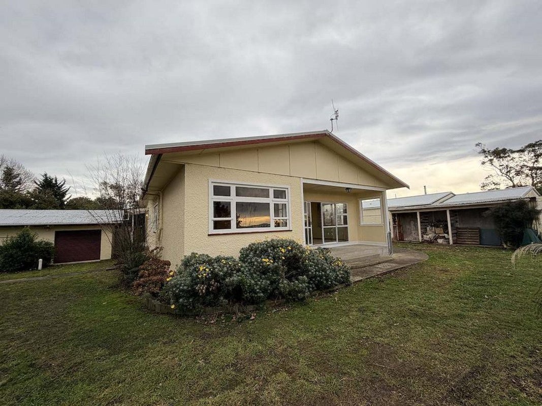 13 Joseph Street, Taieri Beach, Taieri Mouth - Carousel 2