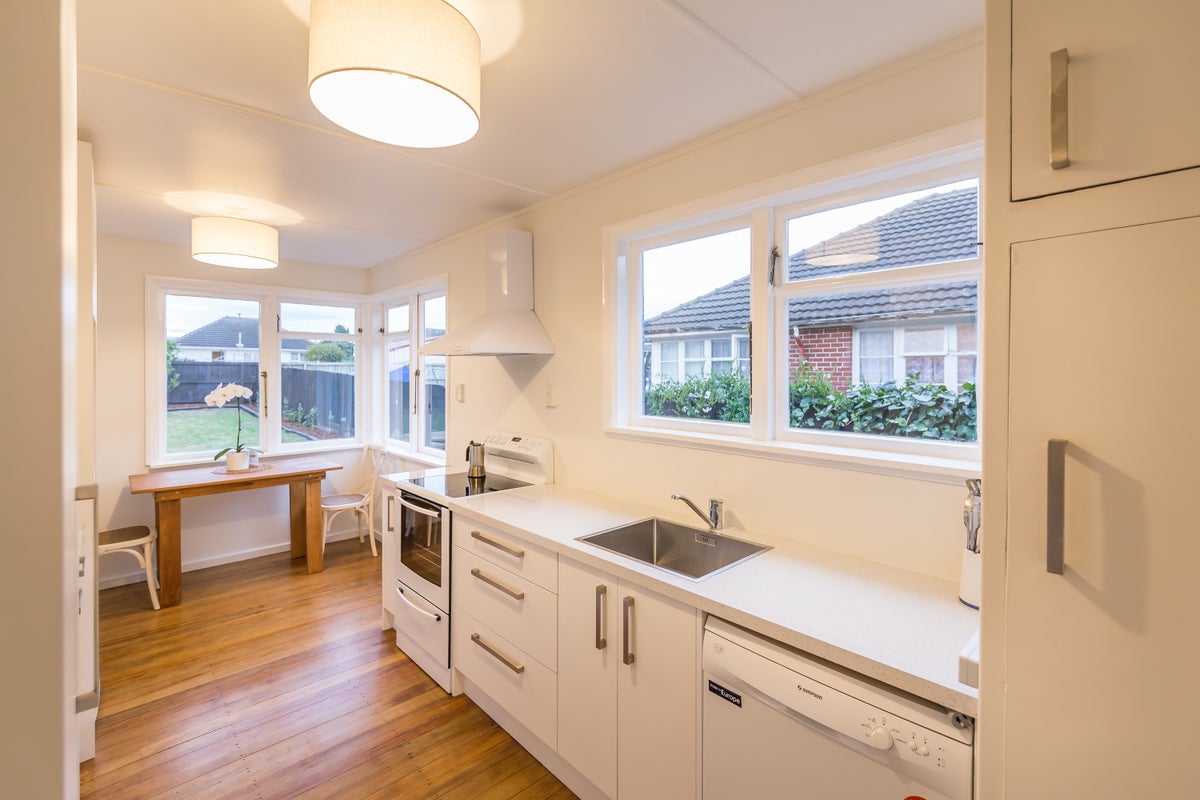 29 Eureka Street, Aranui, Christchurch - Carousel 2