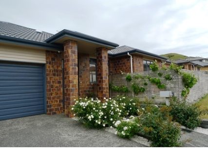 77 Amesbury Drive, Churton Park, Wellington - Carousel 1