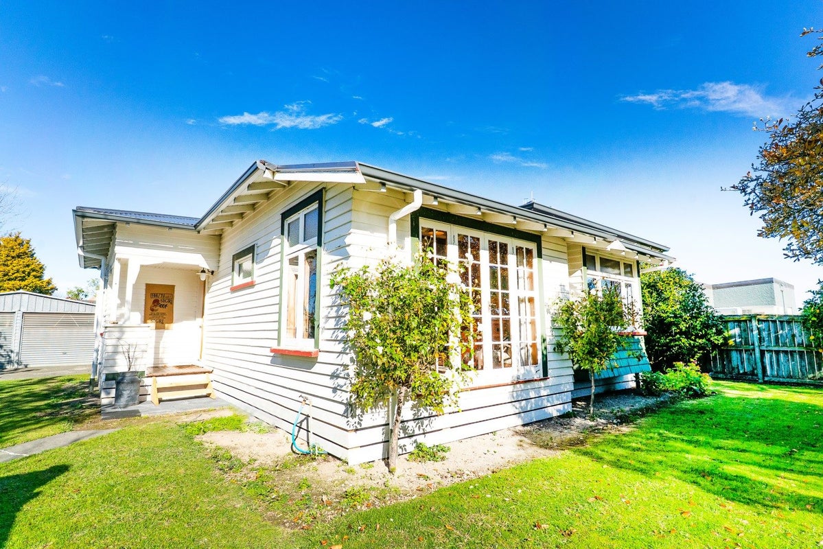 808 Riverslea Road South, Akina, Hastings - Carousel 2