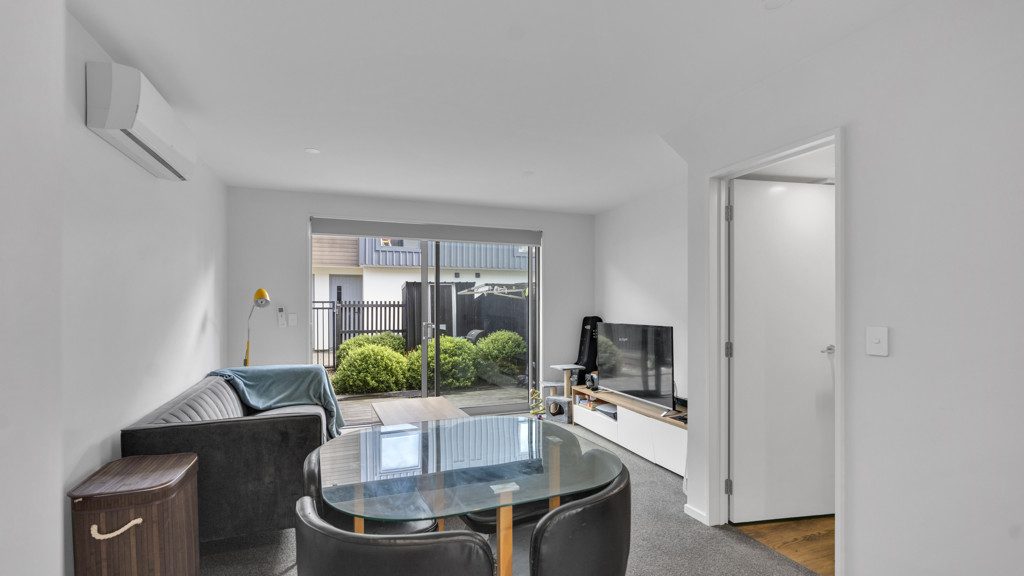 21/101 Mackworth Street, Woolston, Christchurch - Carousel 2