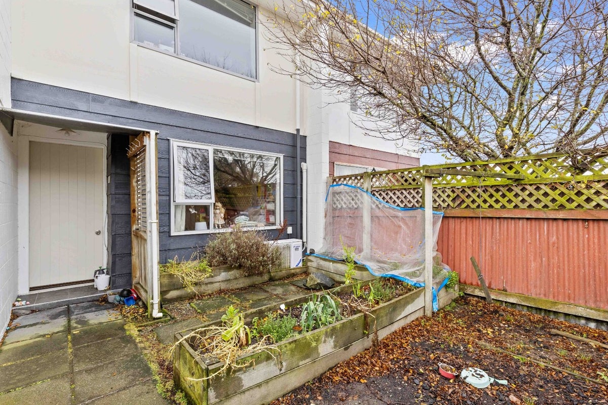 2/214 Crinan Street, Appleby, Invercargill - Carousel 9