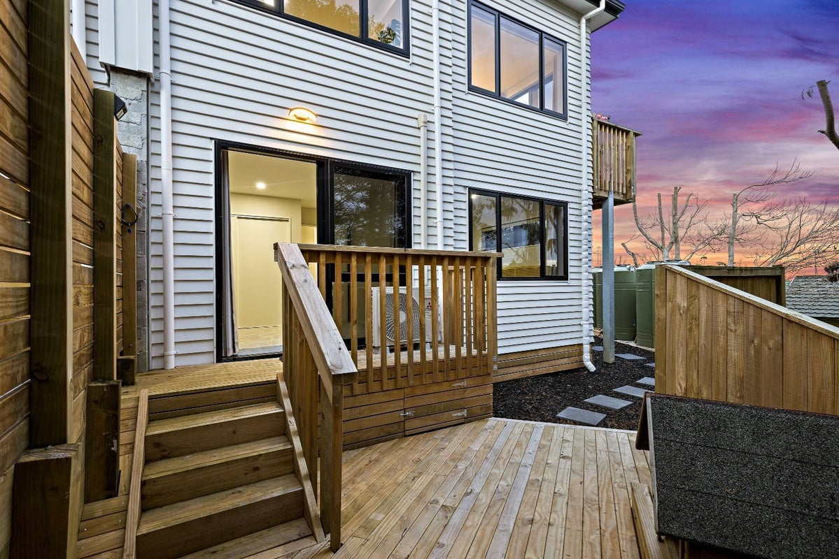21E Cherry Tree Place, Massey , Auckland - Carousel 2