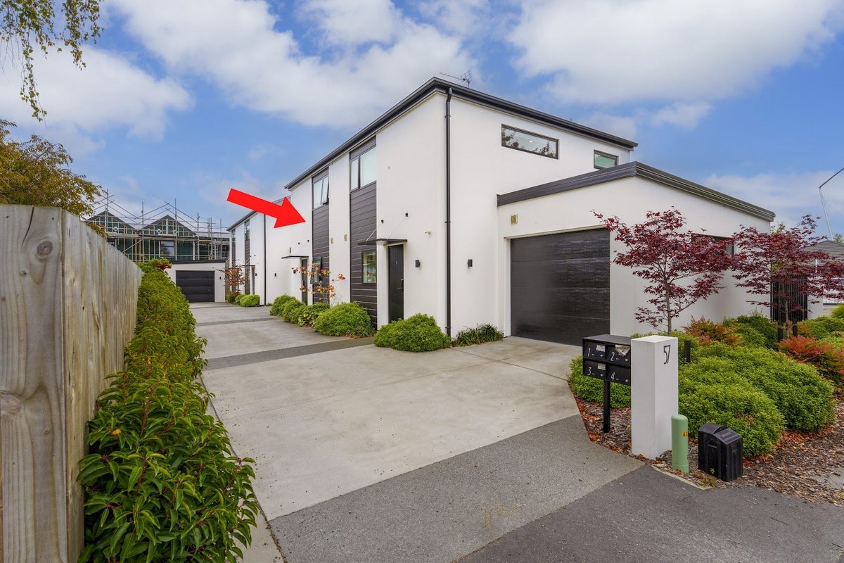 2/57 Woodville Street, Edgeware, Christchurch - Carousel 10