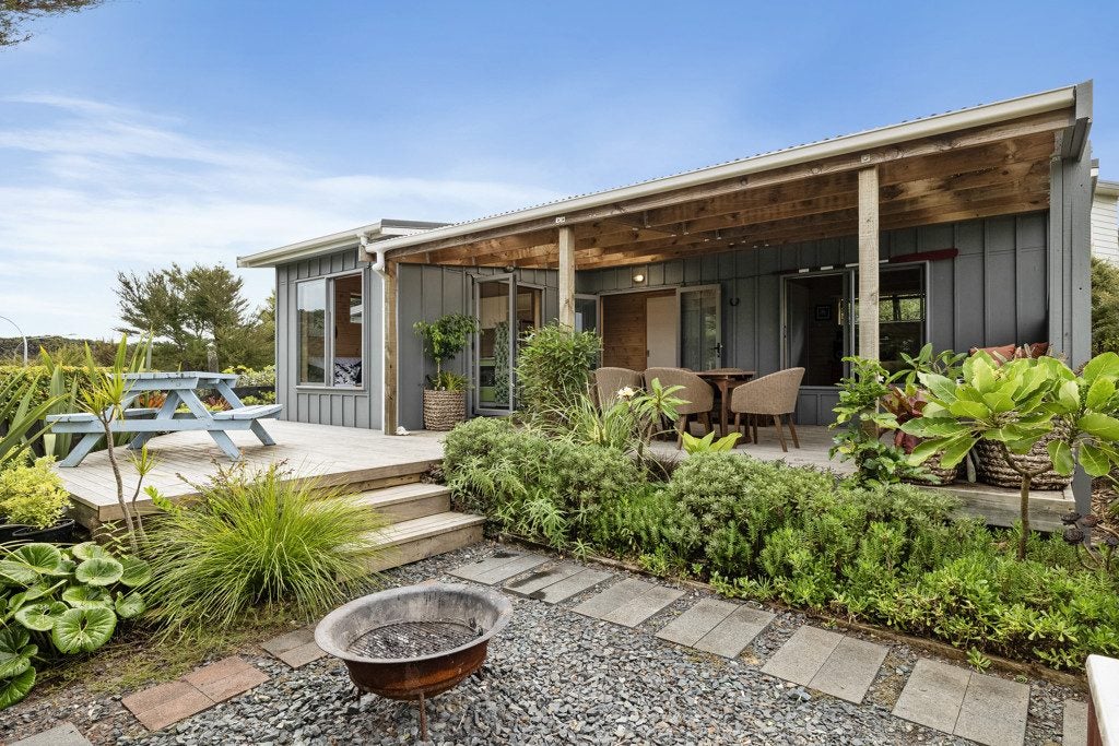 6 Kawau Lane, Mangawhai Heads, Mangawhai - Carousel 1