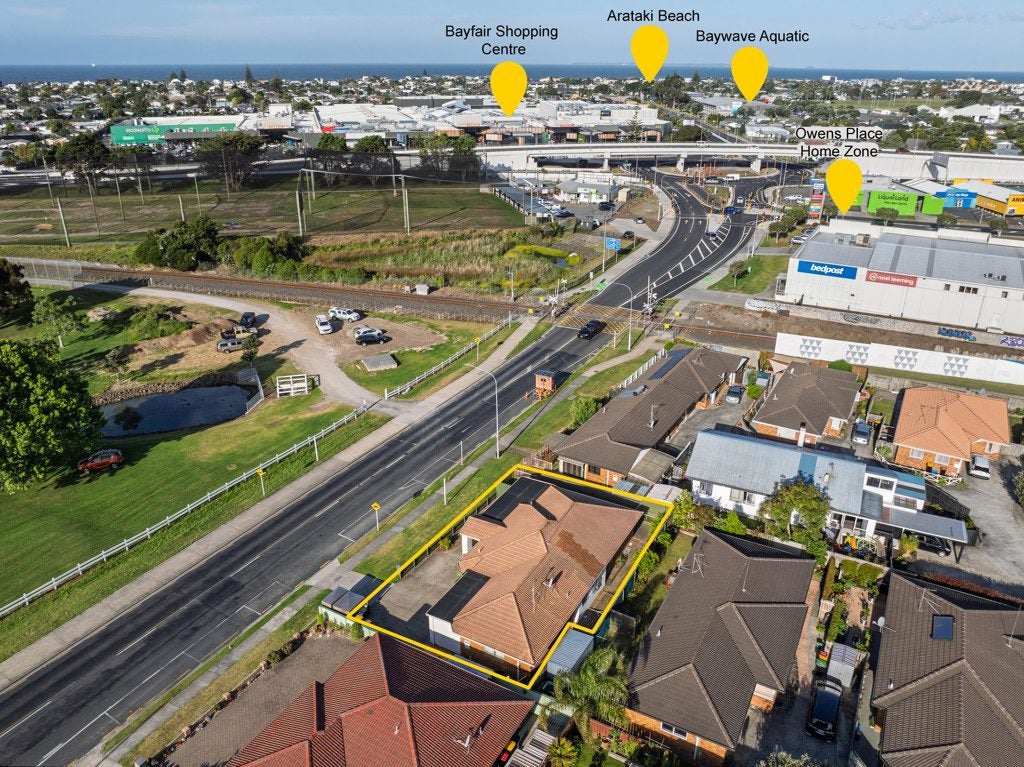 19 Matapihi Road, Mount Maunganui - Carousel 1