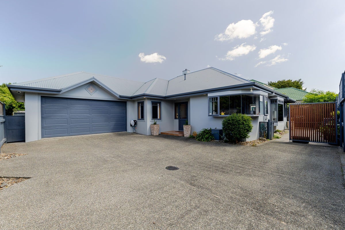 28A Collingwood Street, Hokowhitu, Palmerston North - Carousel 1