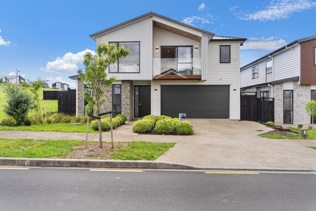 18 Seagreen Avenue, Rosehill, Papakura - Carousel 1