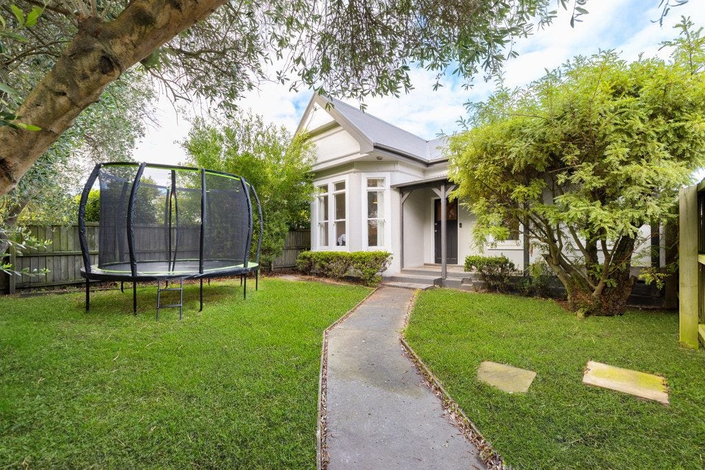107 Cranford Street, St Albans, Christchurch - Carousel 1