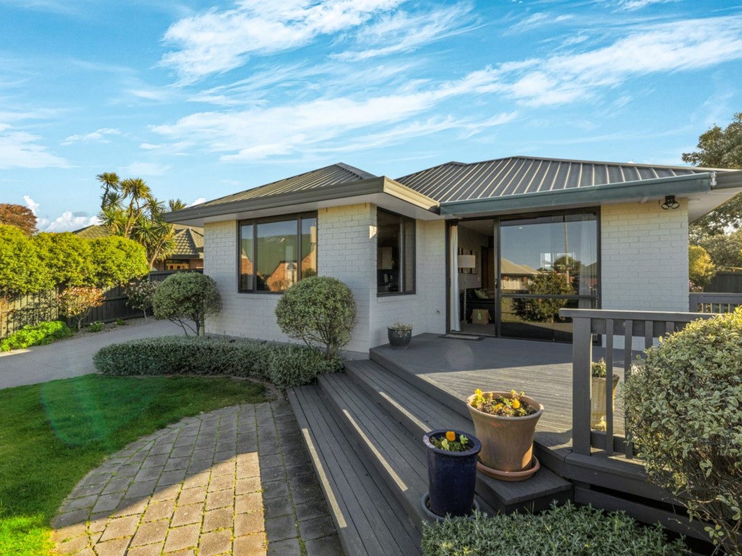 45 Orlando Crescent, Waimairi Beach, Christchurch - Carousel 2