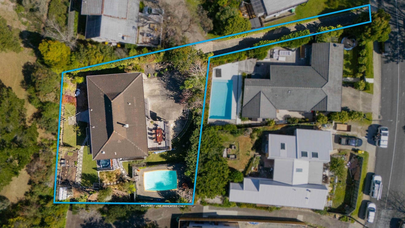 54 Saddleback Rise, Murrays Bay, Auckland - Carousel 2