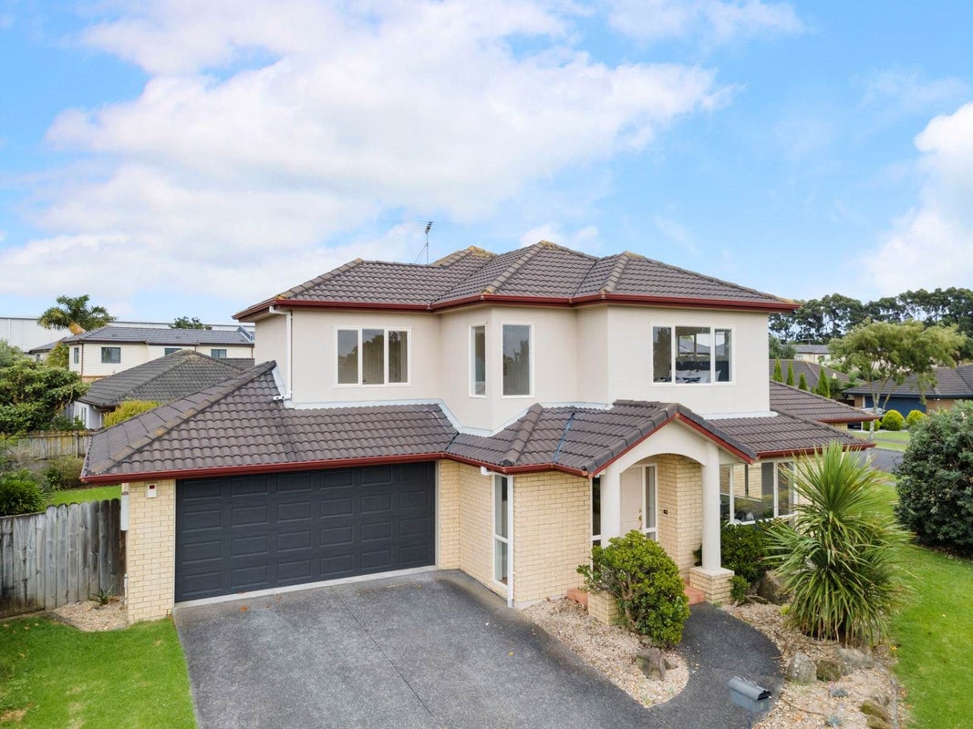 2 Derg Place, East Tamaki, Auckland - Carousel 1