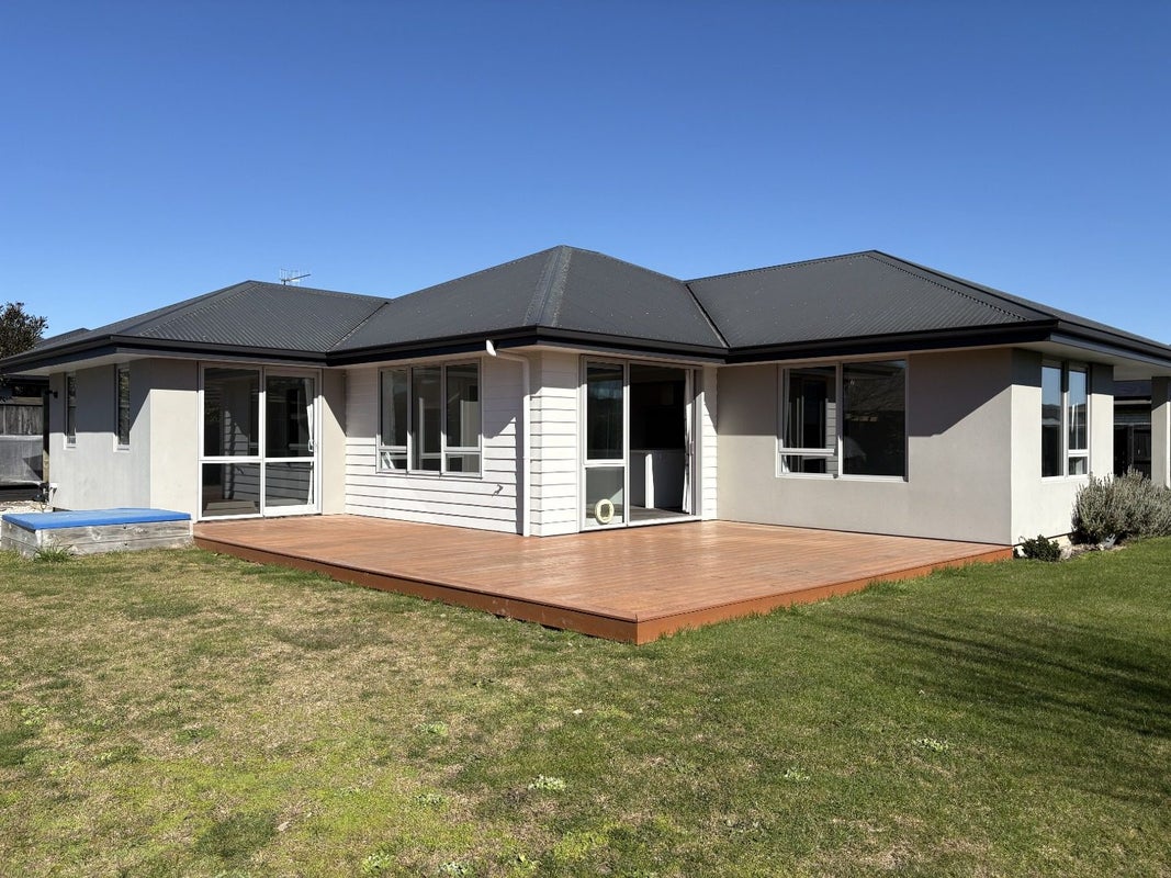13 Mary Newton Place, Brightwater - Carousel 2