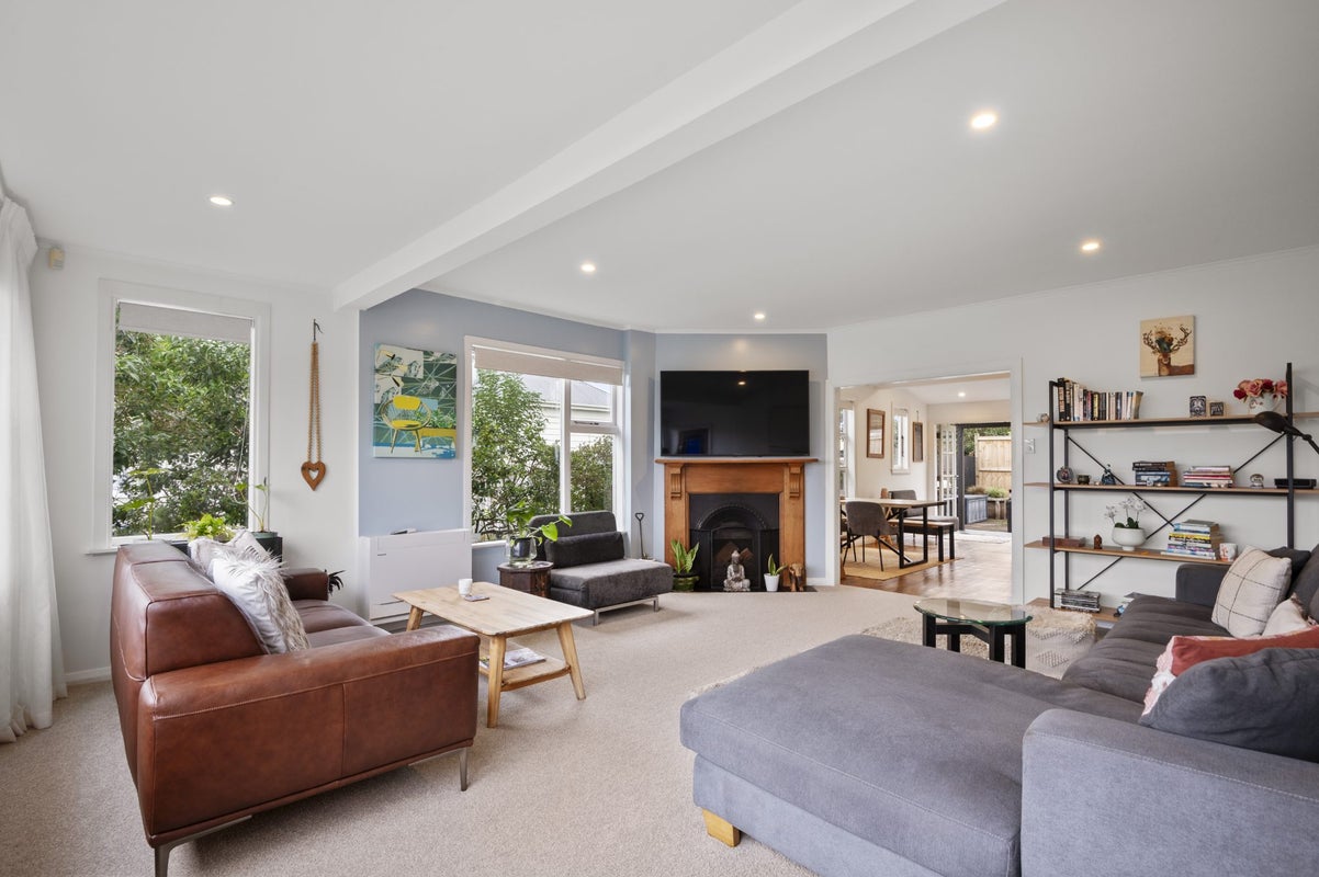 16A Athens Road, Onehunga, Auckland - Carousel 2
