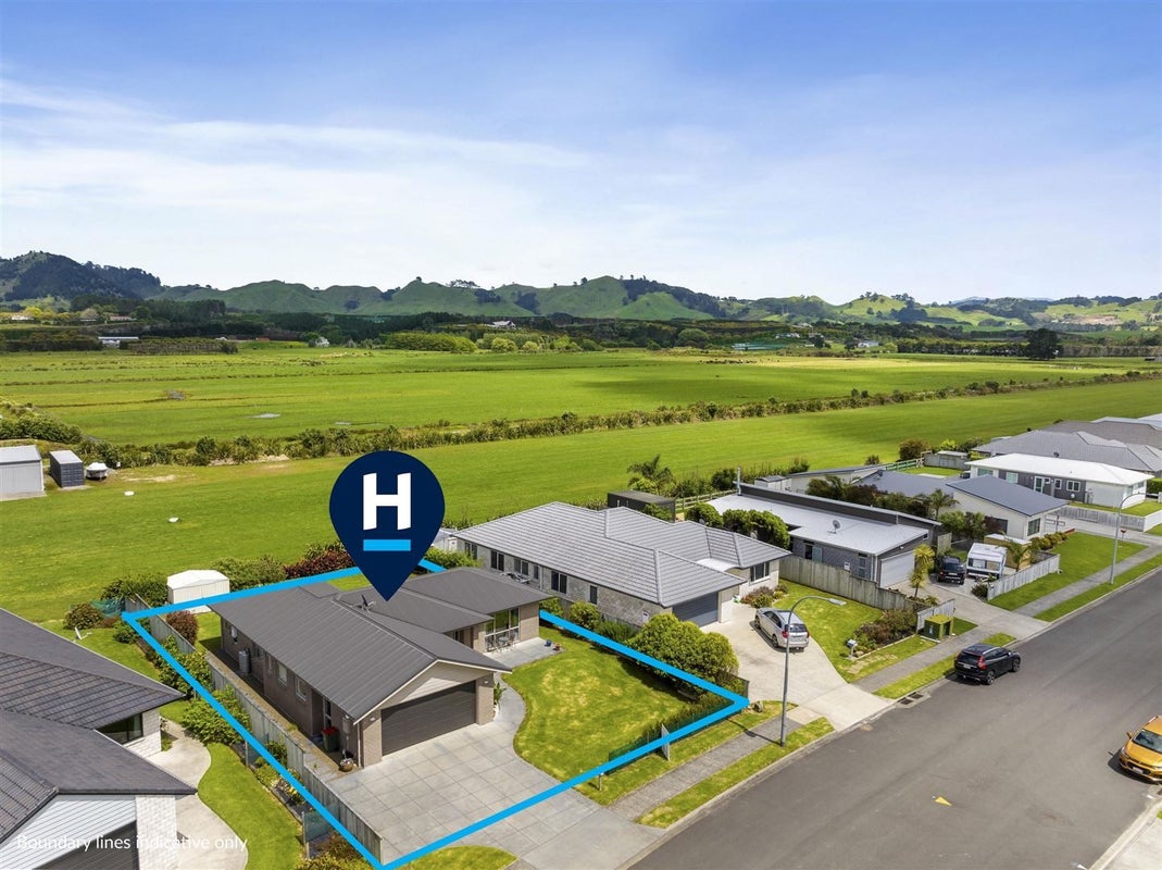 13 Reel Road, Athenree, Waihi Beach - Carousel 21