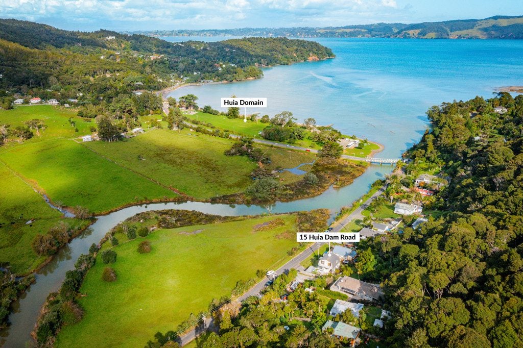 15 Huia Dam Road, Huia, Auckland - Carousel 2