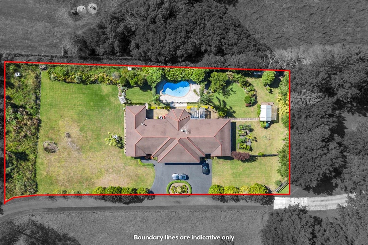 143 Goodland Drive, Albany - Carousel 1