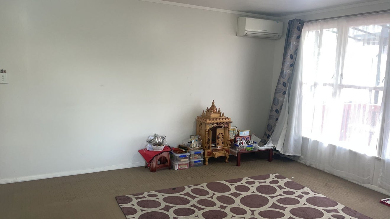 11A Bamboo Grove, Kelston, Auckland - Carousel 2