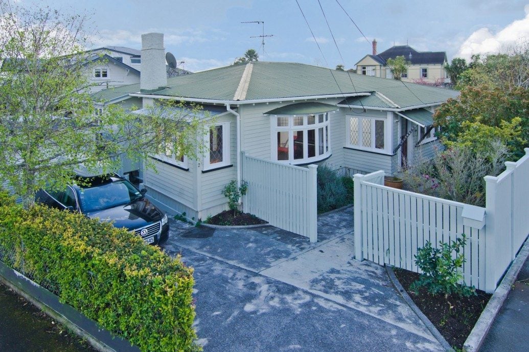 2 Cremorne Street, Herne Bay, Auckland - Carousel 2