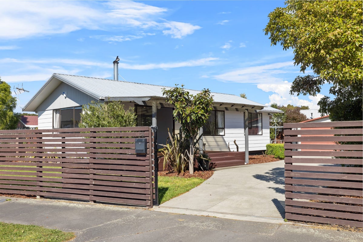 34 Medina Crescent, Parklands, Christchurch - Carousel 26