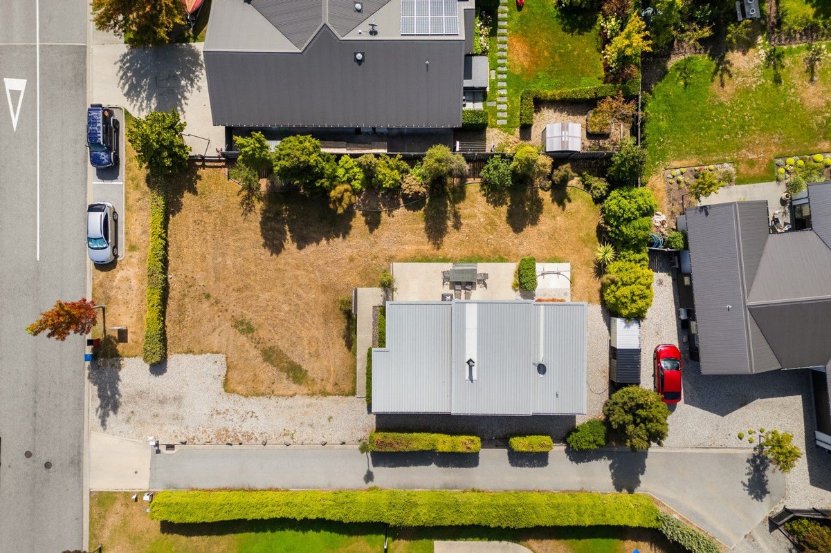 3 Finch Street, Albert Town, Wanaka - Carousel 17