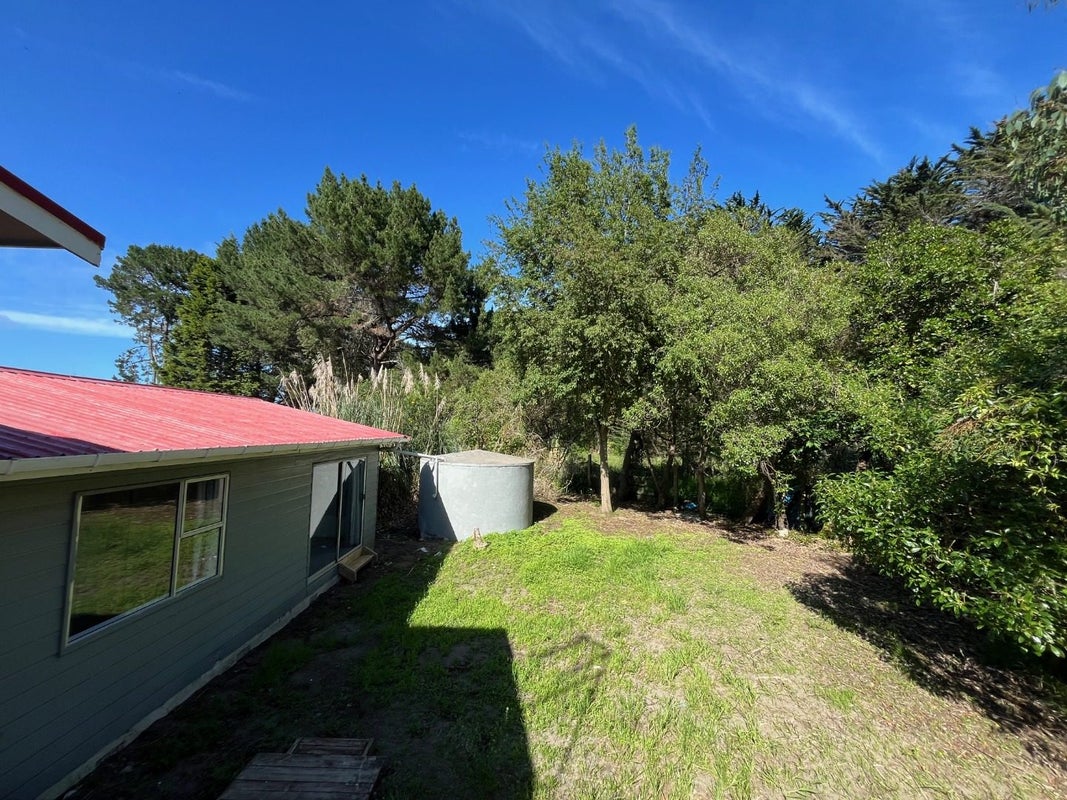 1 Hokio Road, Hokio Beach, Levin - Carousel 18