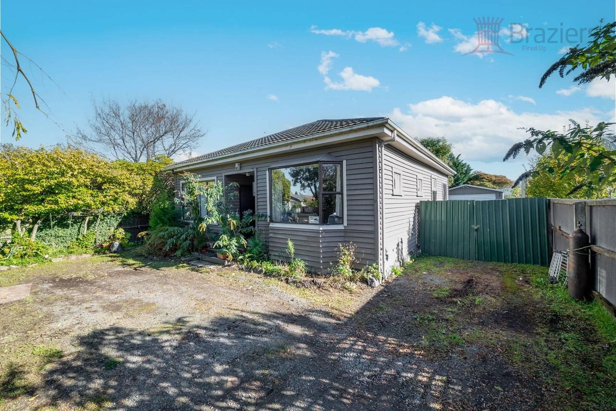 65 North Parade, Richmond, Christchurch - Carousel 1