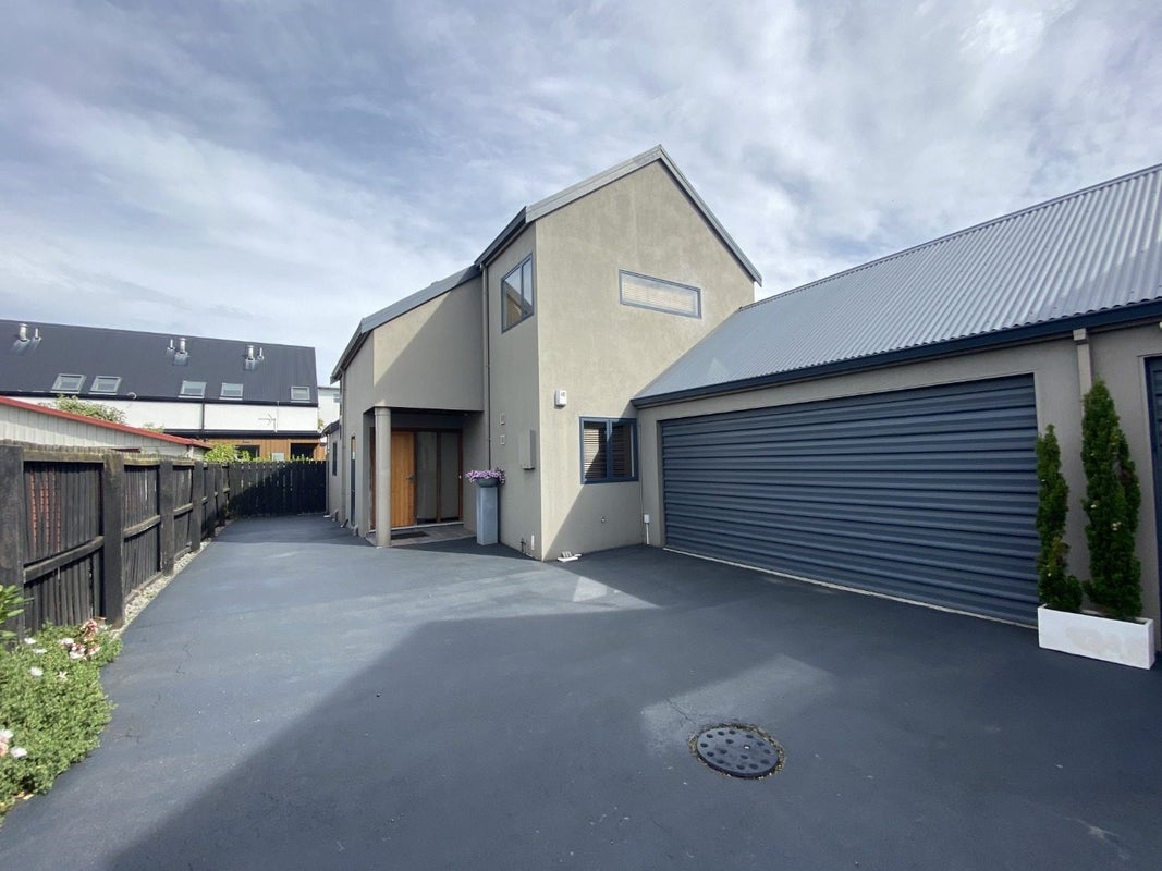 2/573 Manchester Street, St Albans, Christchurch - Carousel 1