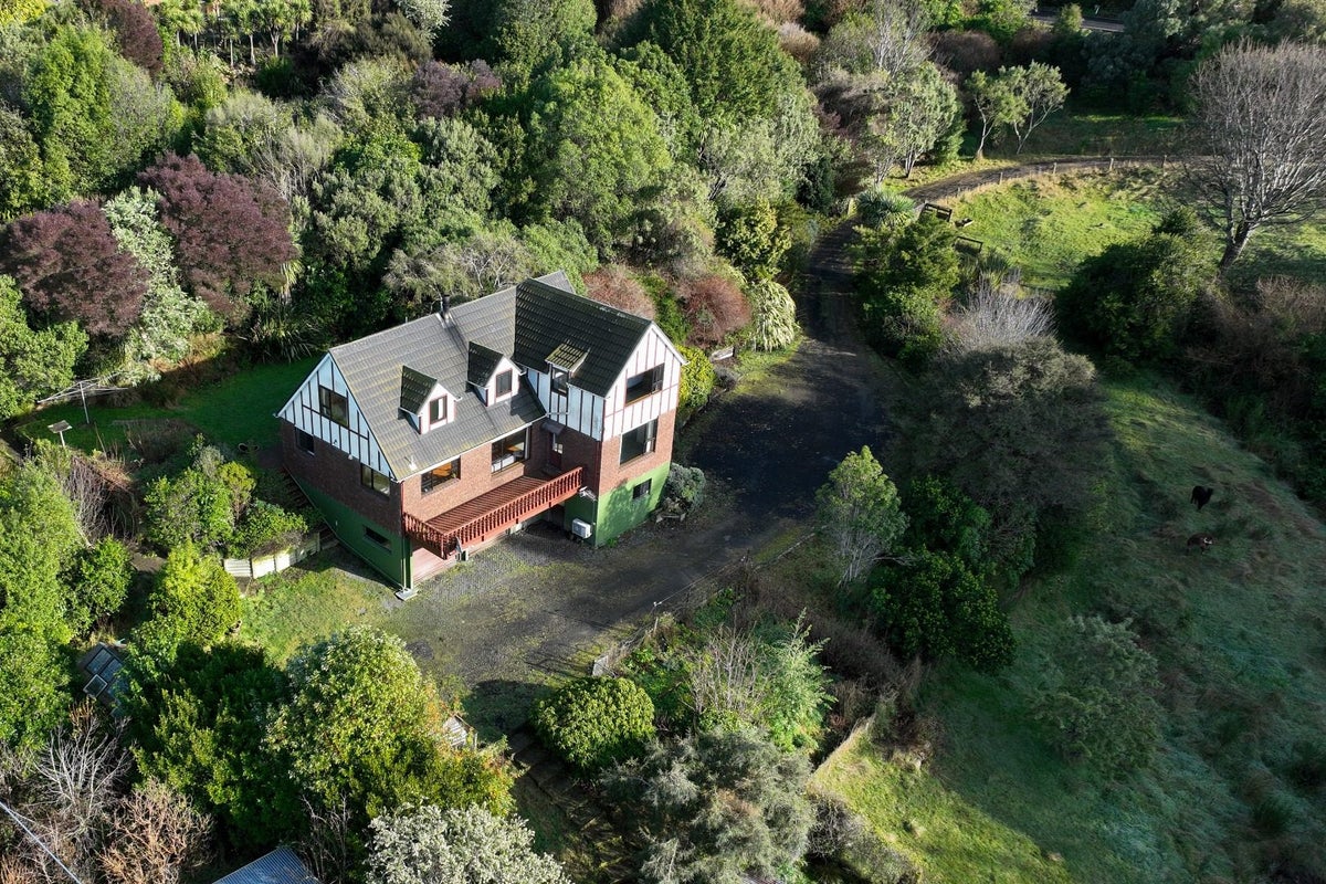 280 Wakari Road, Helensburgh, Dunedin - Carousel 2