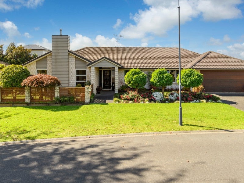 53 Chater Avenue, Bethlehem, Tauranga - Carousel 1