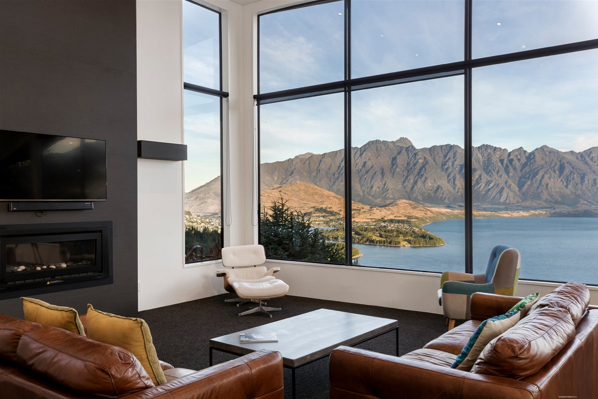 9 Vanda Place, Fernhill, Queenstown - Carousel 20