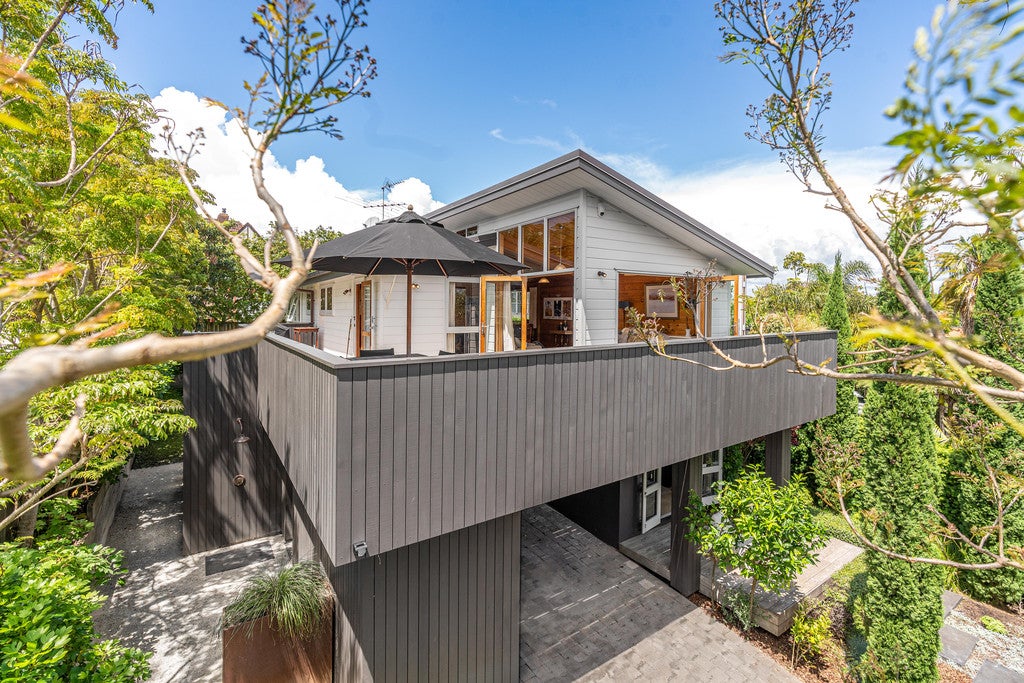 3 Waimarie Street, St Heliers, Auckland - Carousel 1