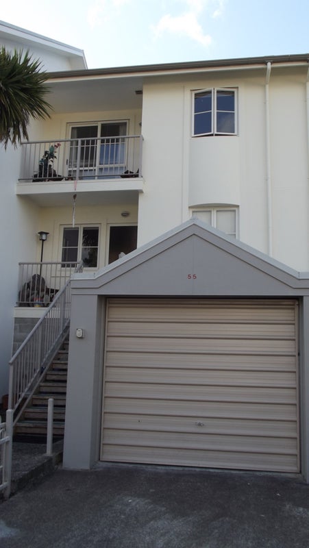 55 Winery Way, Henderson, Auckland - Carousel 1