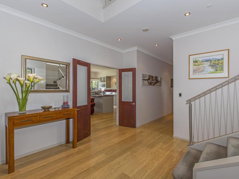 12 Military Road, Boulcott, Lower Hutt - Carousel 2