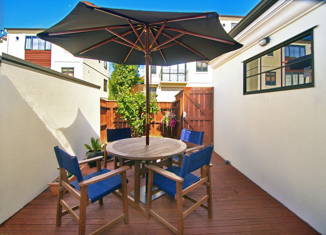 12/69 Target Road, Totara Vale, Auckland - Carousel 2