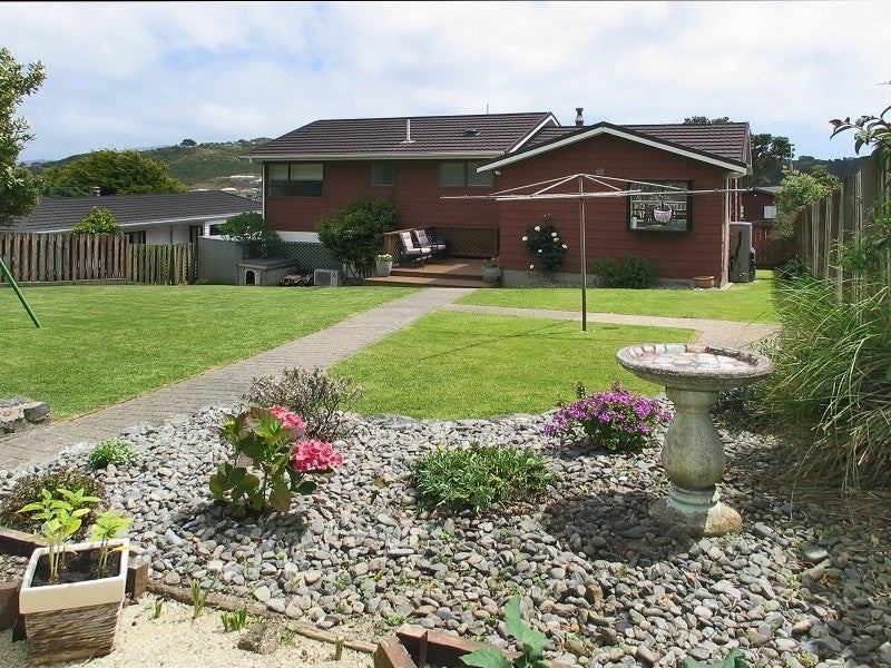 45 Mercury Way, Whitby, Porirua - Carousel 2
