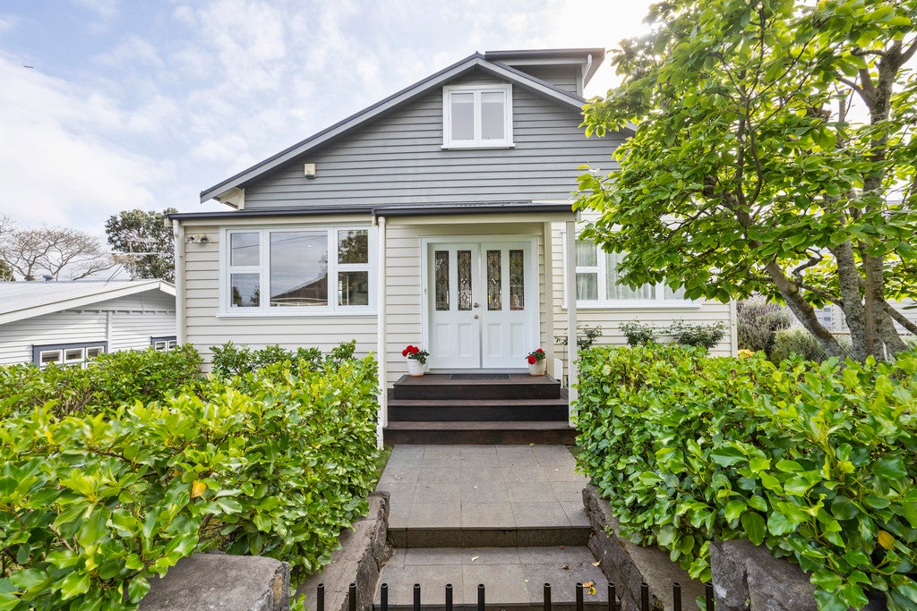 16 Jubilee Avenue, Onehunga, Auckland - Carousel 1