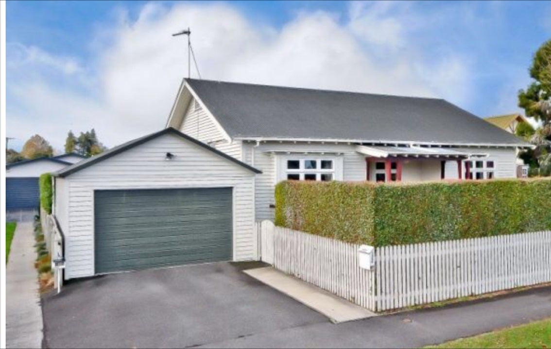 140A Nixon Street, Hamilton East, Hamilton - Carousel 1