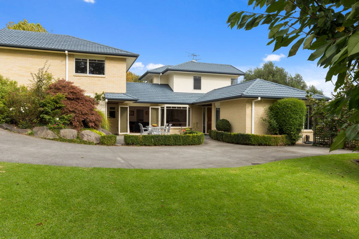 124B WAIKITE ROAD, Welcome Bay, Tauranga - Carousel 1