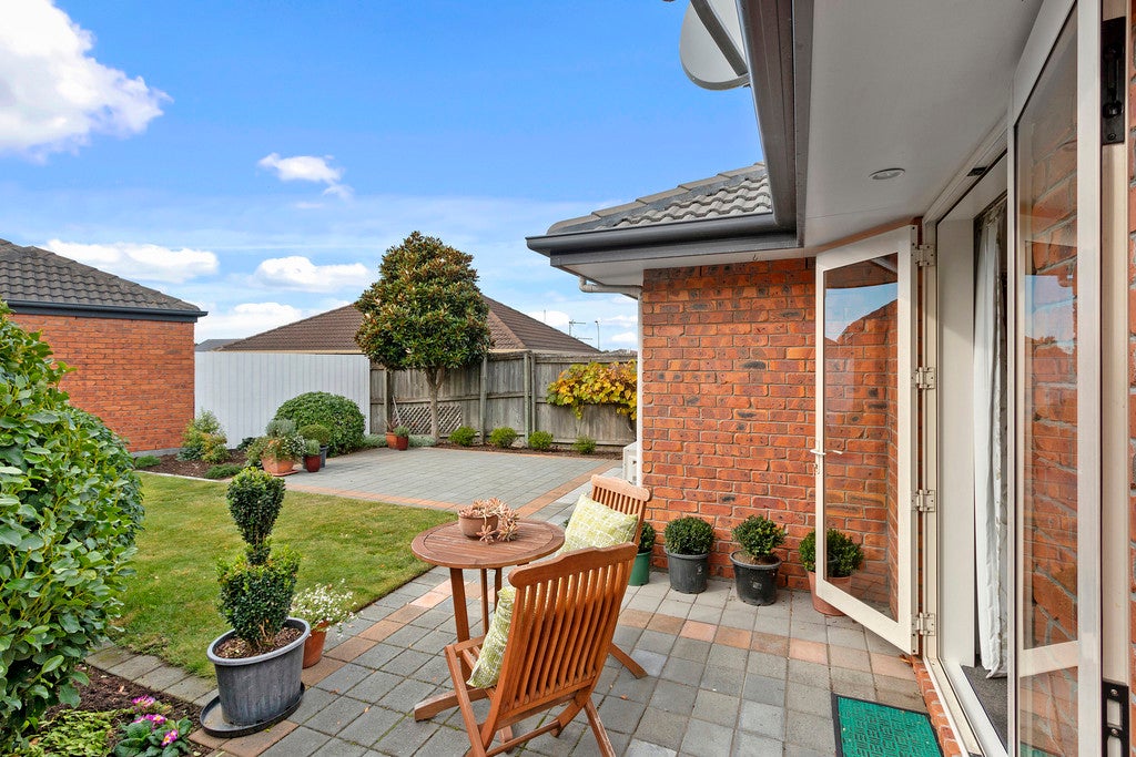 2 Fleur Lane, Burwood, Christchurch - Carousel 11