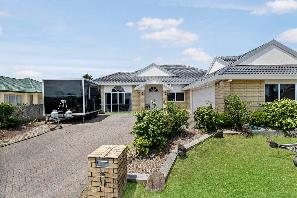 13 Inagh Close, Dannemora, Auckland - Carousel 1